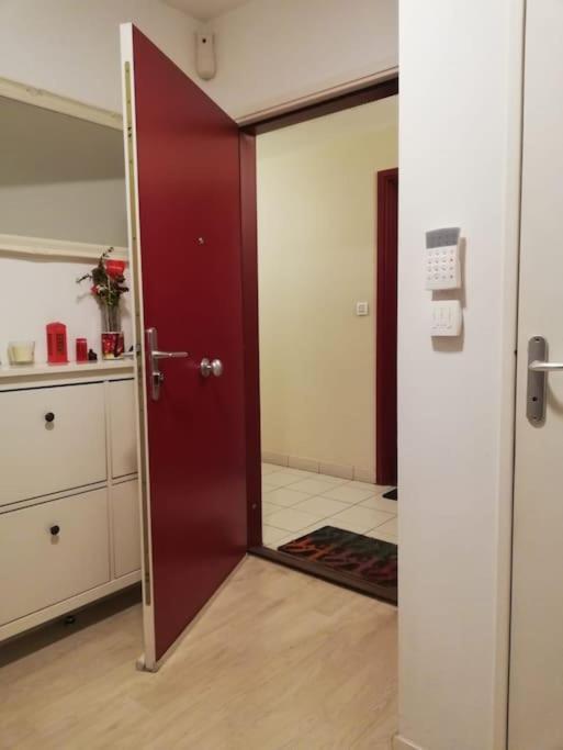 Joli Appartement Avec Jardin Et 2 Parkings Prives Argenteuil Exteriér fotografie