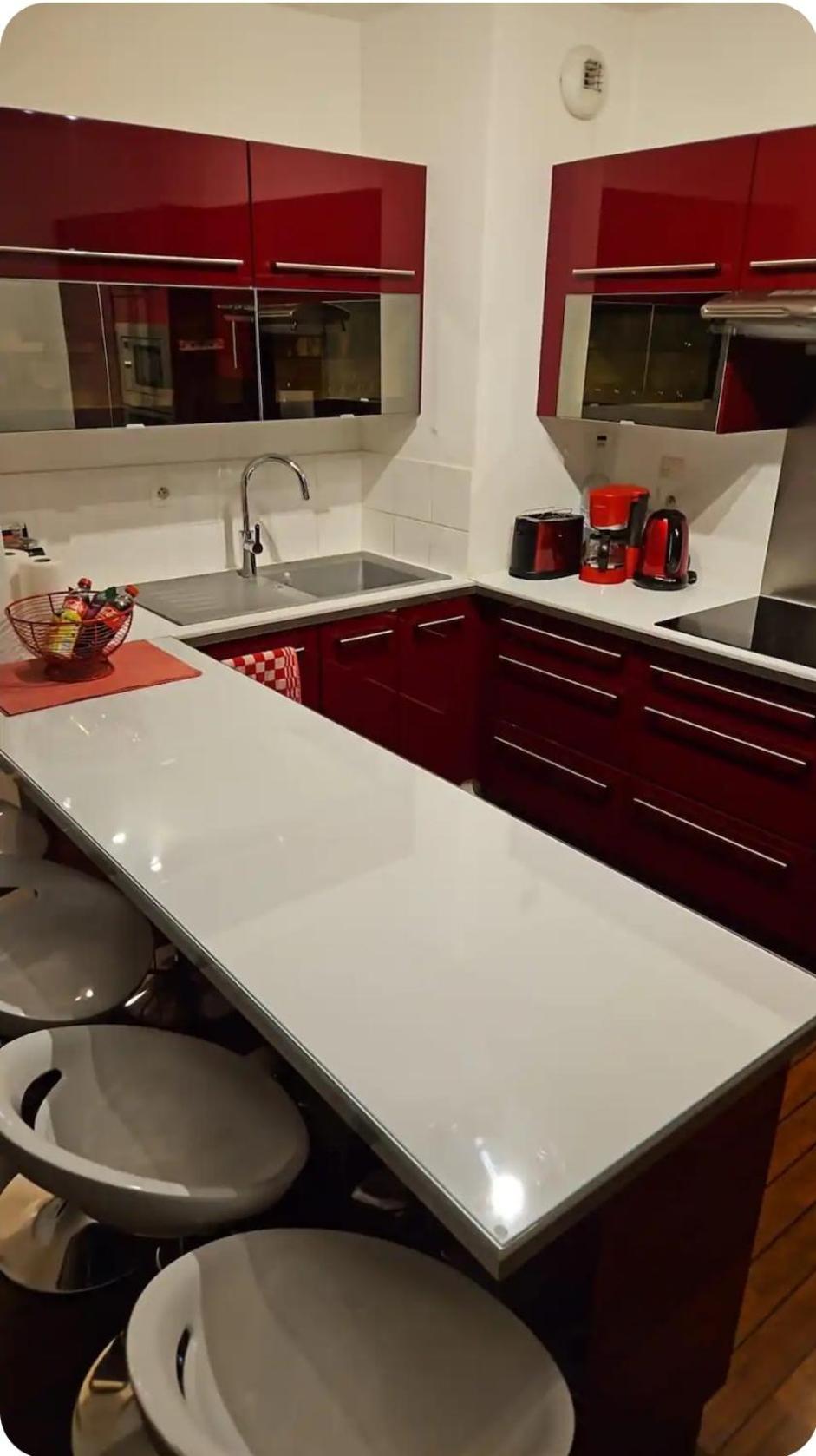 Joli Appartement Avec Jardin Et 2 Parkings Prives Argenteuil Exteriér fotografie