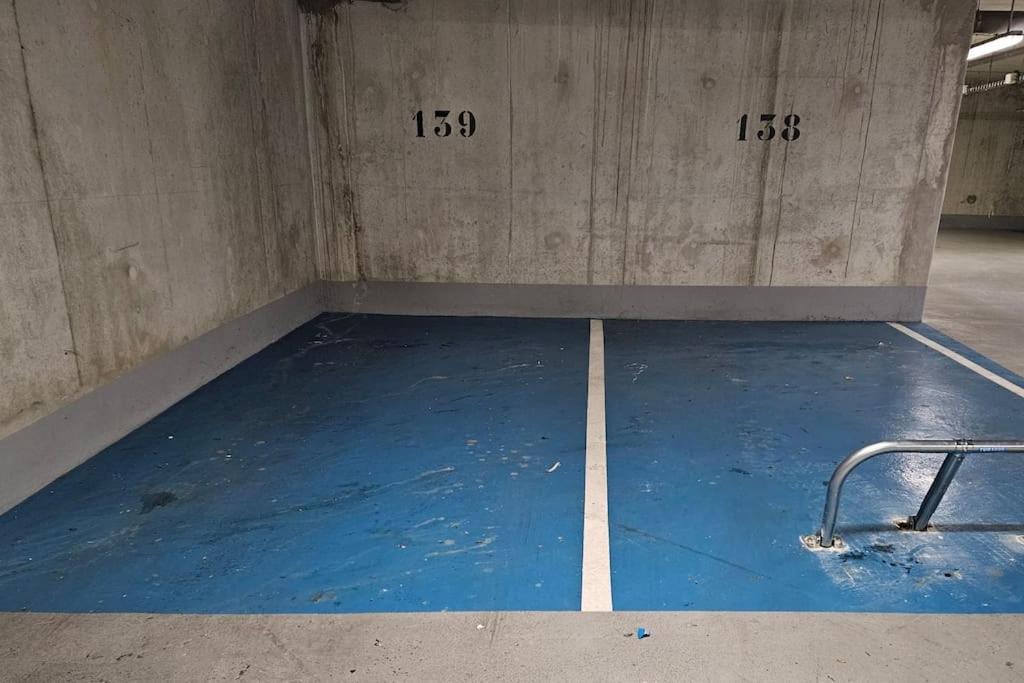 Joli Appartement Avec Jardin Et 2 Parkings Prives Argenteuil Exteriér fotografie